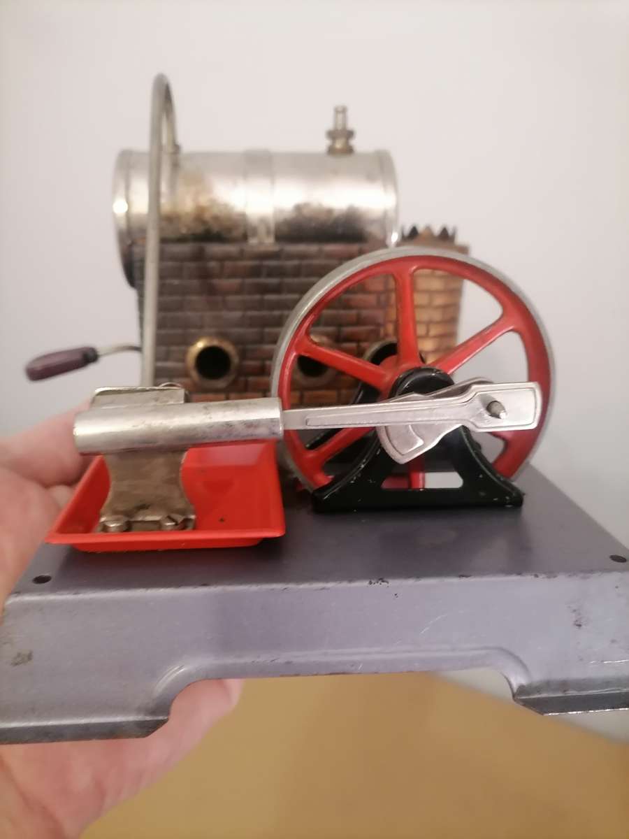 Vintage Wilesco Steam Engine - 100% WORKING