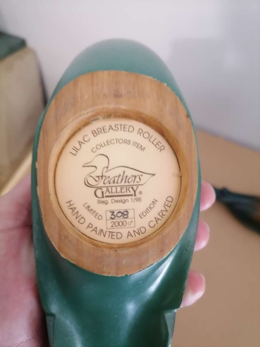 Pair of Feathers Gallery Knysna Birds of Africa Lilac Breasted Roller Hand Carved Limited Edition