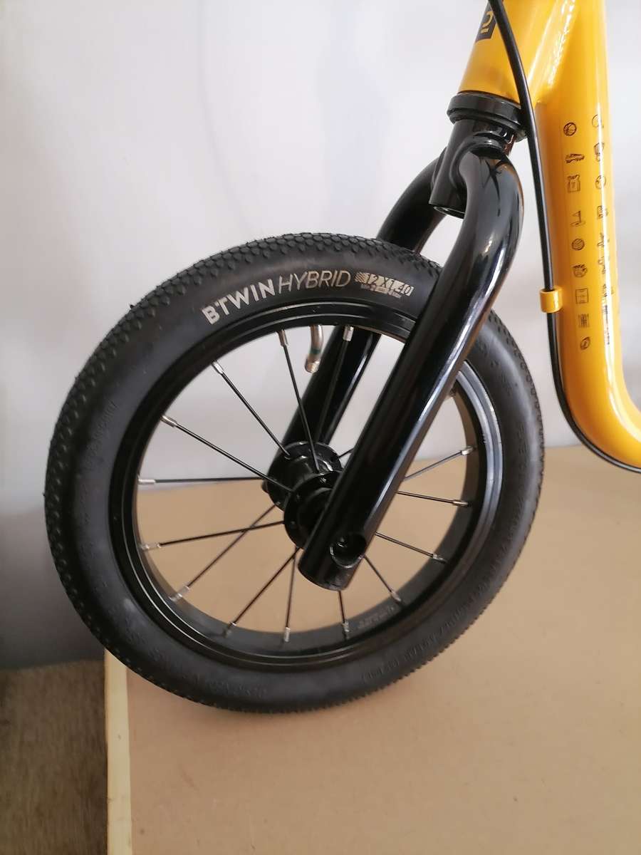 **R2599. 00** 12 inch kids balance bike runride 900 - yellow