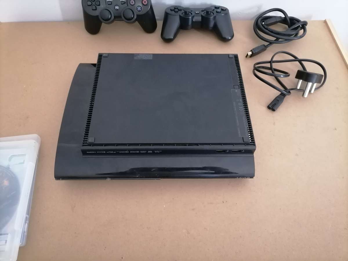 SONY BLACK PLAYSTATION 3 SUPER SLIM 500GB - CECH-4304C - 2 WIRELESS CONTROLLERS - HDMI - POWER SUPPL