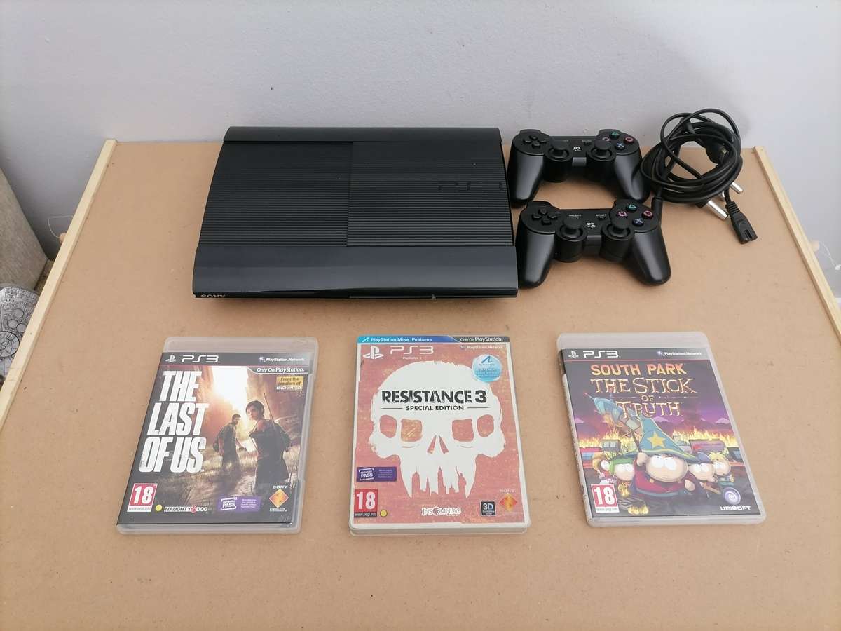 SONY BLACK PLAYSTATION 3 SUPER SLIM 500GB - CECH-4304C - 2 WIRELESS CONTROLLERS - HDMI - POWER SUPPL