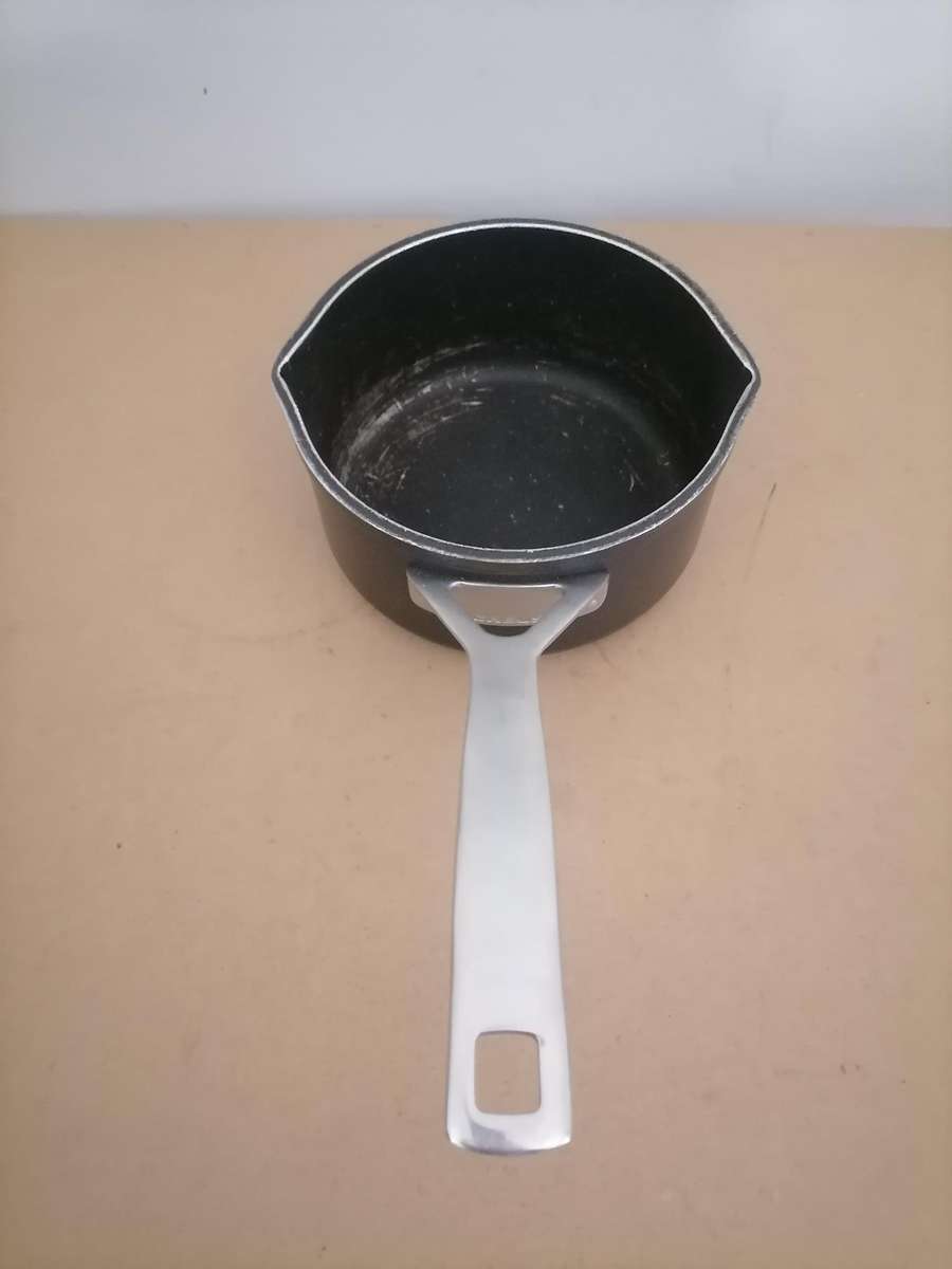 Le Creuset Toughened Non Stick Saucepan Milk Pan 16