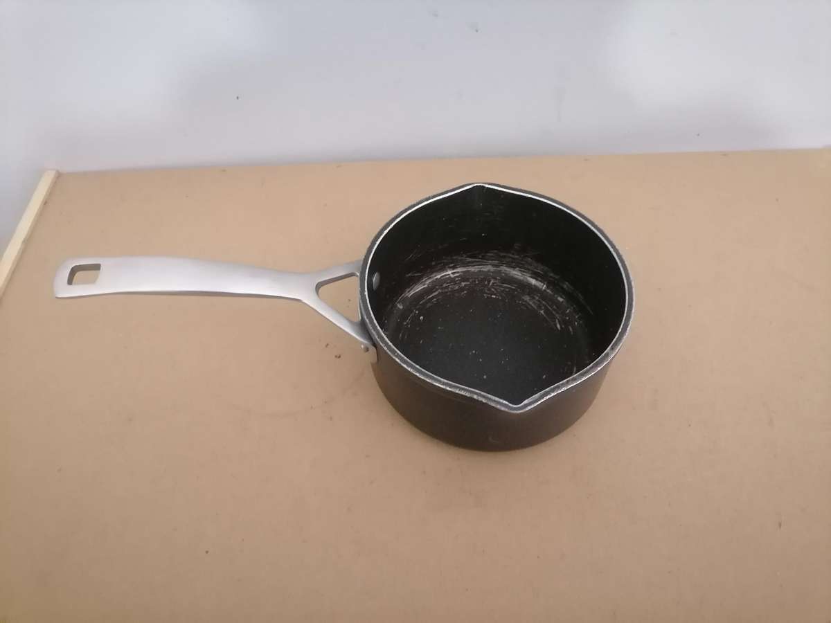 Le Creuset Toughened Non Stick Saucepan Milk Pan 16