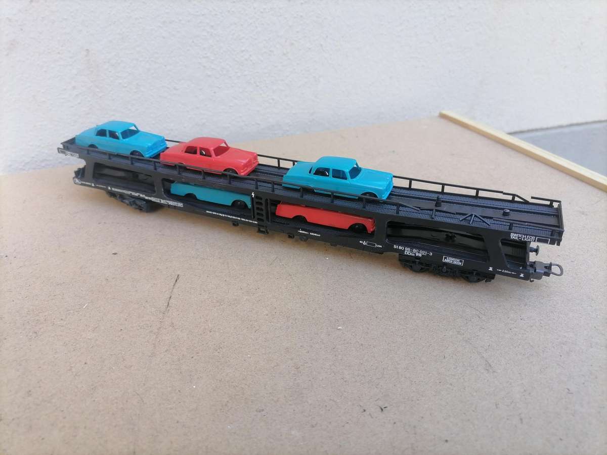 LIMA HO: Mercedes Car Carrier with Load of 5 Cars in very good condition used - MADE IN ITALY