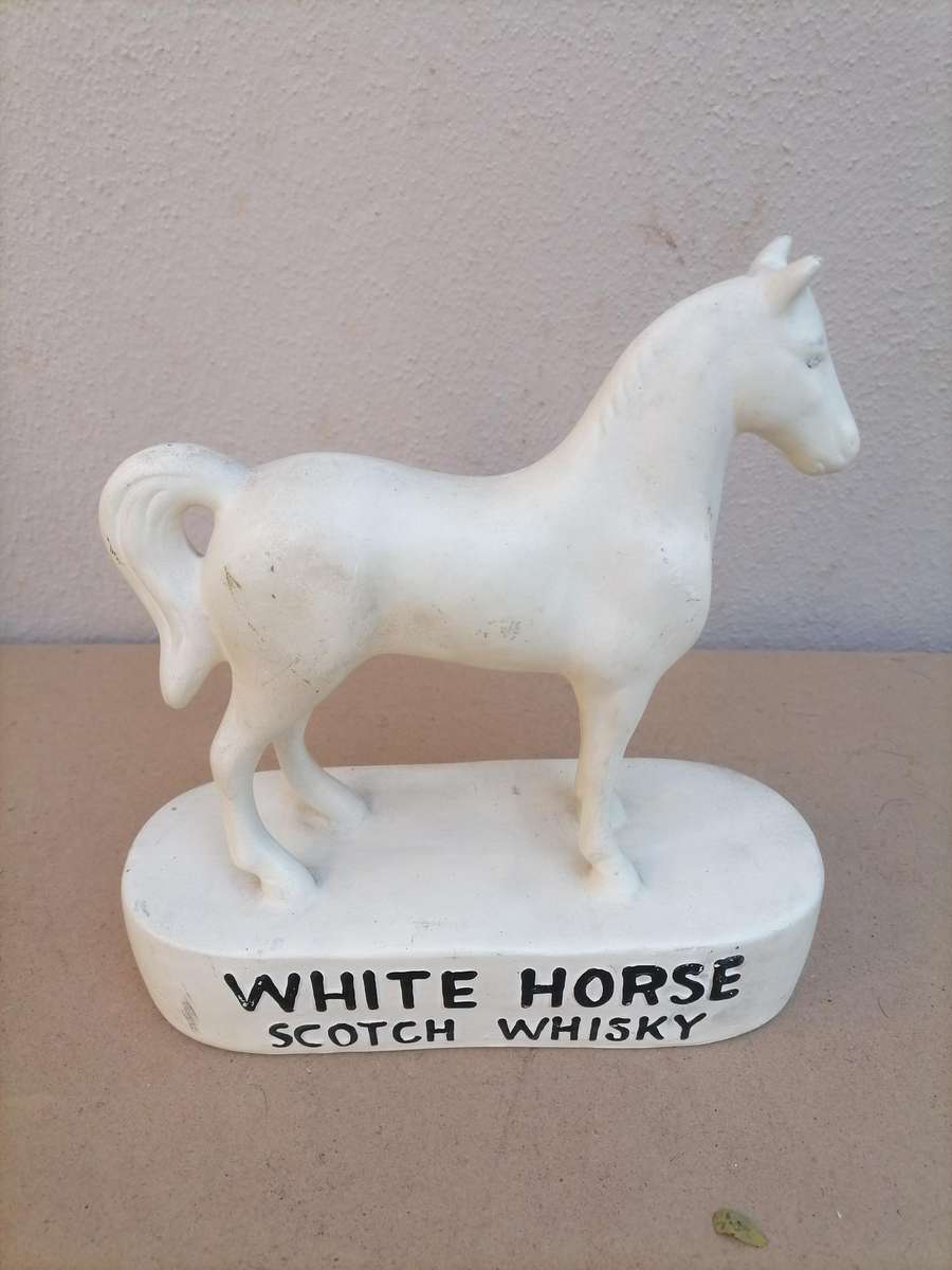 Collectible original 1950s advertise White Horse Scotch Whisky porcelain statue - 20 CM