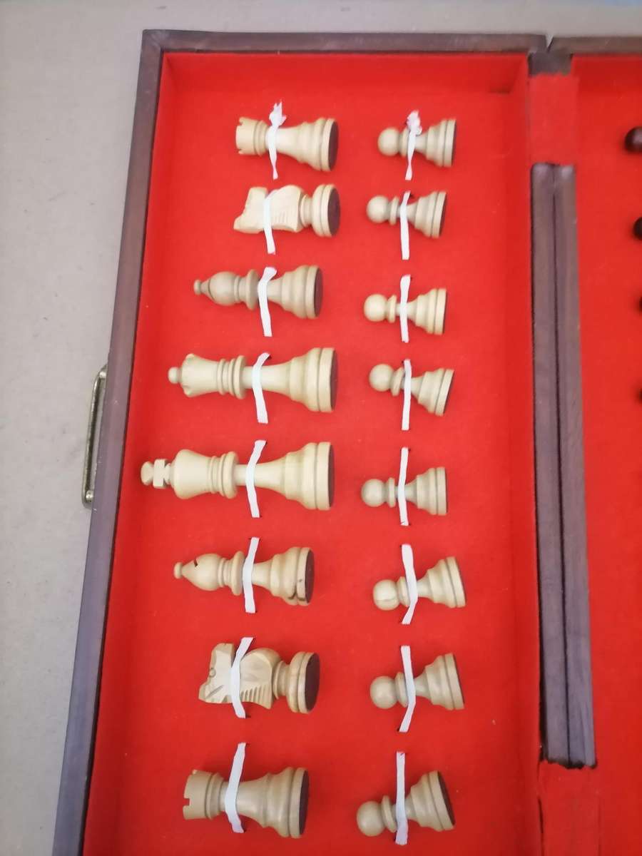 Vintage Large Wooden Chess Set - 100% COMPLETE - AMAZING