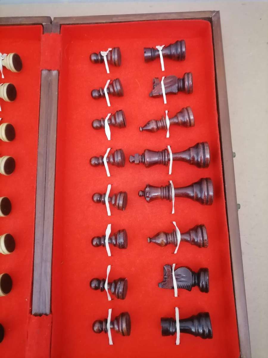 Vintage Large Wooden Chess Set - 100% COMPLETE - AMAZING