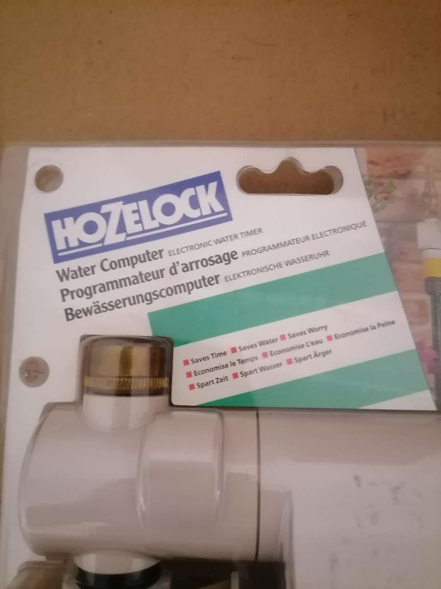R1600 - Hozelock water computer 2700 - BRAND NEW