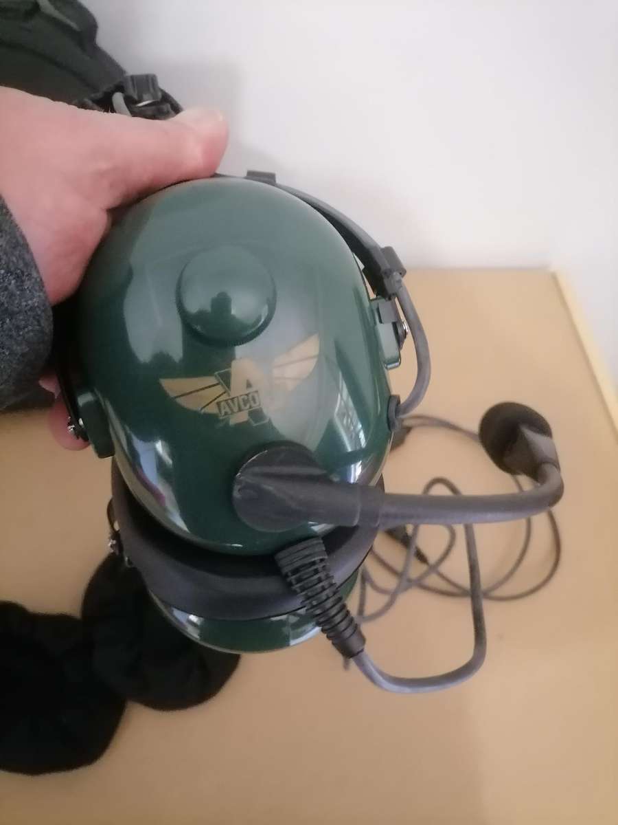 Avcomm Aviation AC900 Headset - 100% WORKING - AMAZING CONDITION WITH BAG