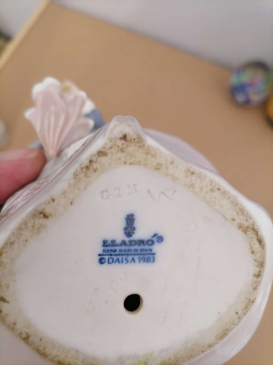 Lladro Figurine - 18 CM "Evita" - 1984-98 - Jose Puche G-2 M