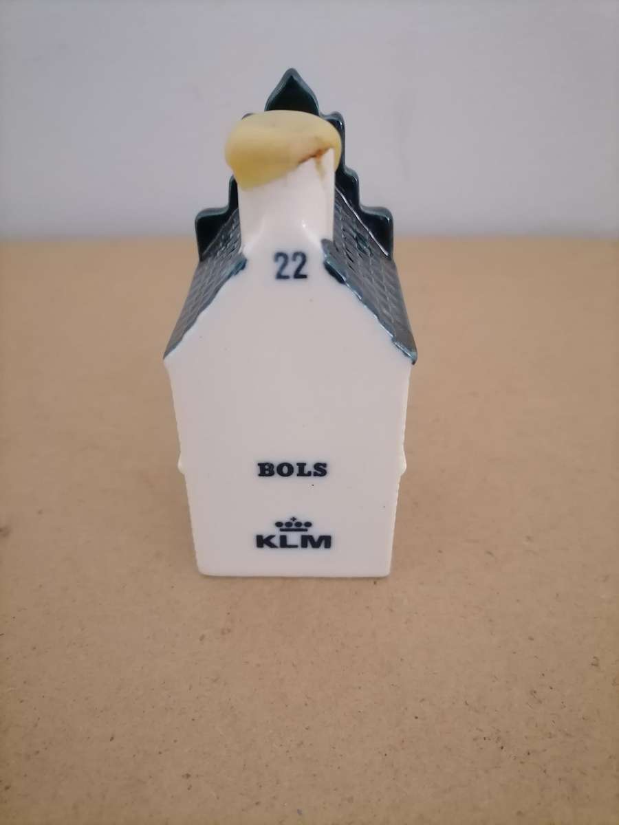 Vintage KLM Delft House 22 Blue and White Bols Miniature Ceramic Vintage Collectible Bottle - Sealed