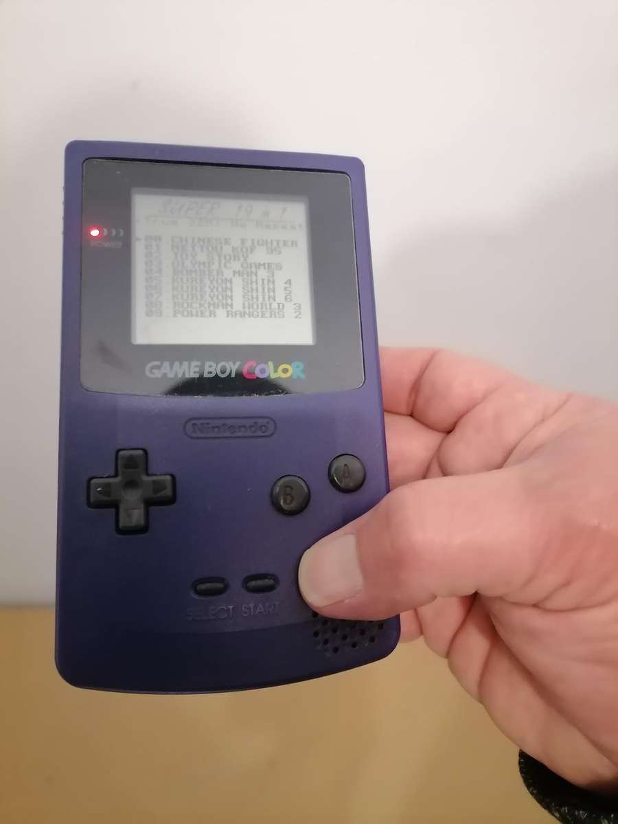 1998 Nintendo Game Boy Color Console CGB-001 Grape Purple + Super 19 in 1 Game