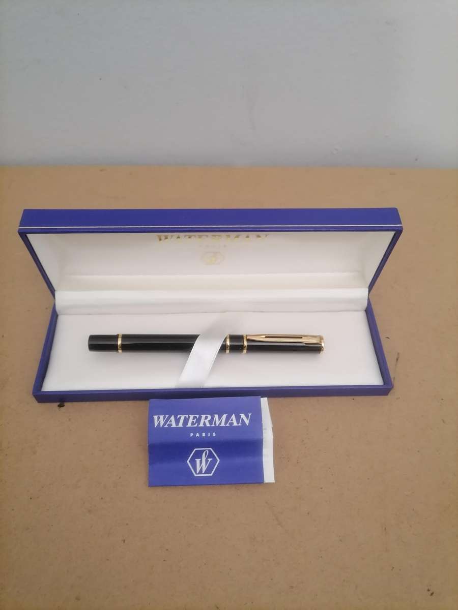 Vintage Waterman Laureate Black Fountain Pen Gold Plated Fine M Nib - Ready to use