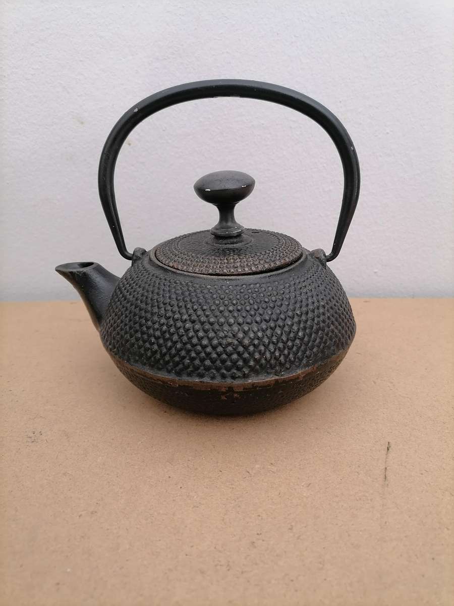Vintage Nanbu Tekki Japanese Cast Iron Teapot Kettle - ENAMEL Glazed Safe to use