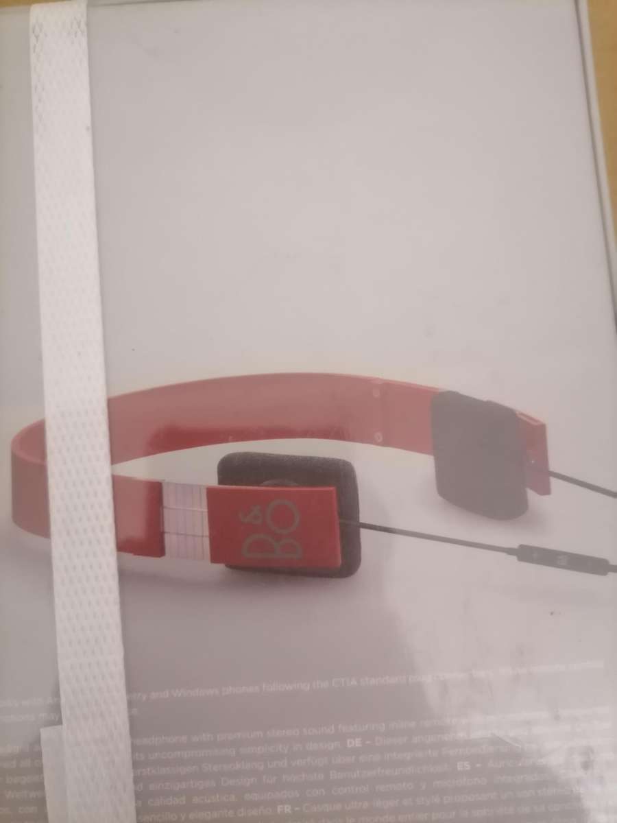 B&O PLAY by Bang & Olufsen Form 2i Ultra Lightweight Headphones - BRAND NEW