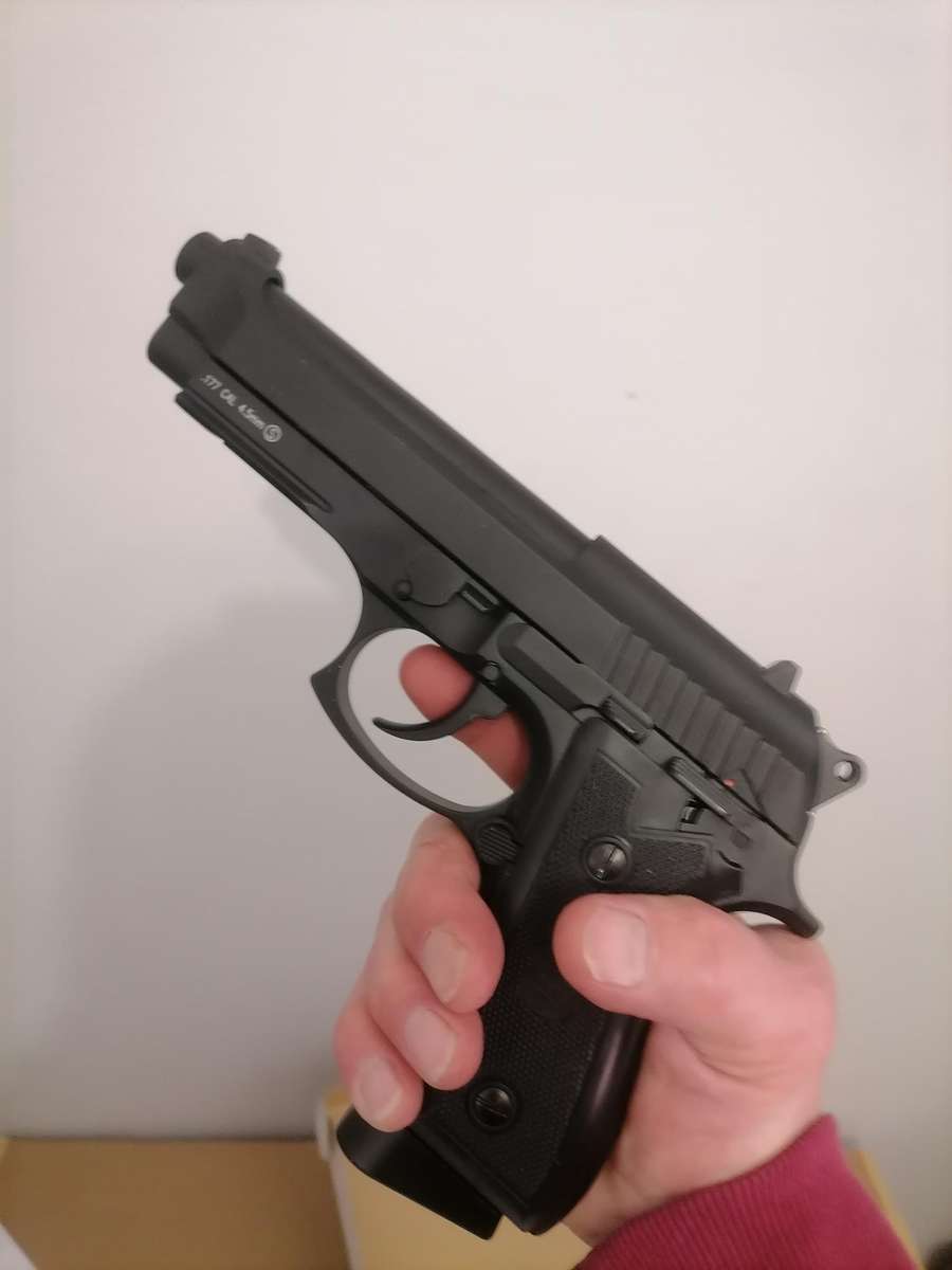 177 BB KWC Taurus PT92 Co2 Blow Back Air Pistol - New