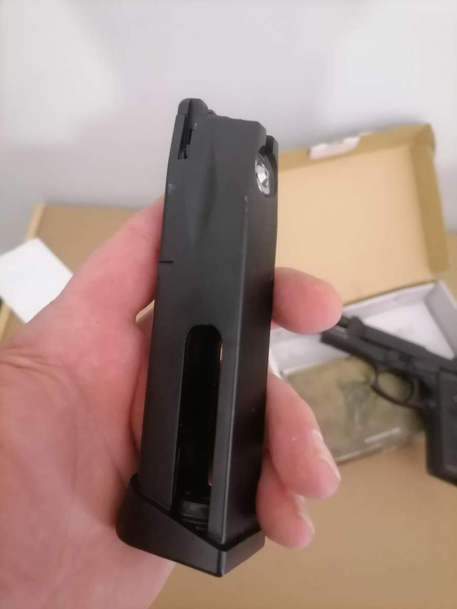 177 BB KWC Taurus PT92 Co2 Blow Back Air Pistol - New