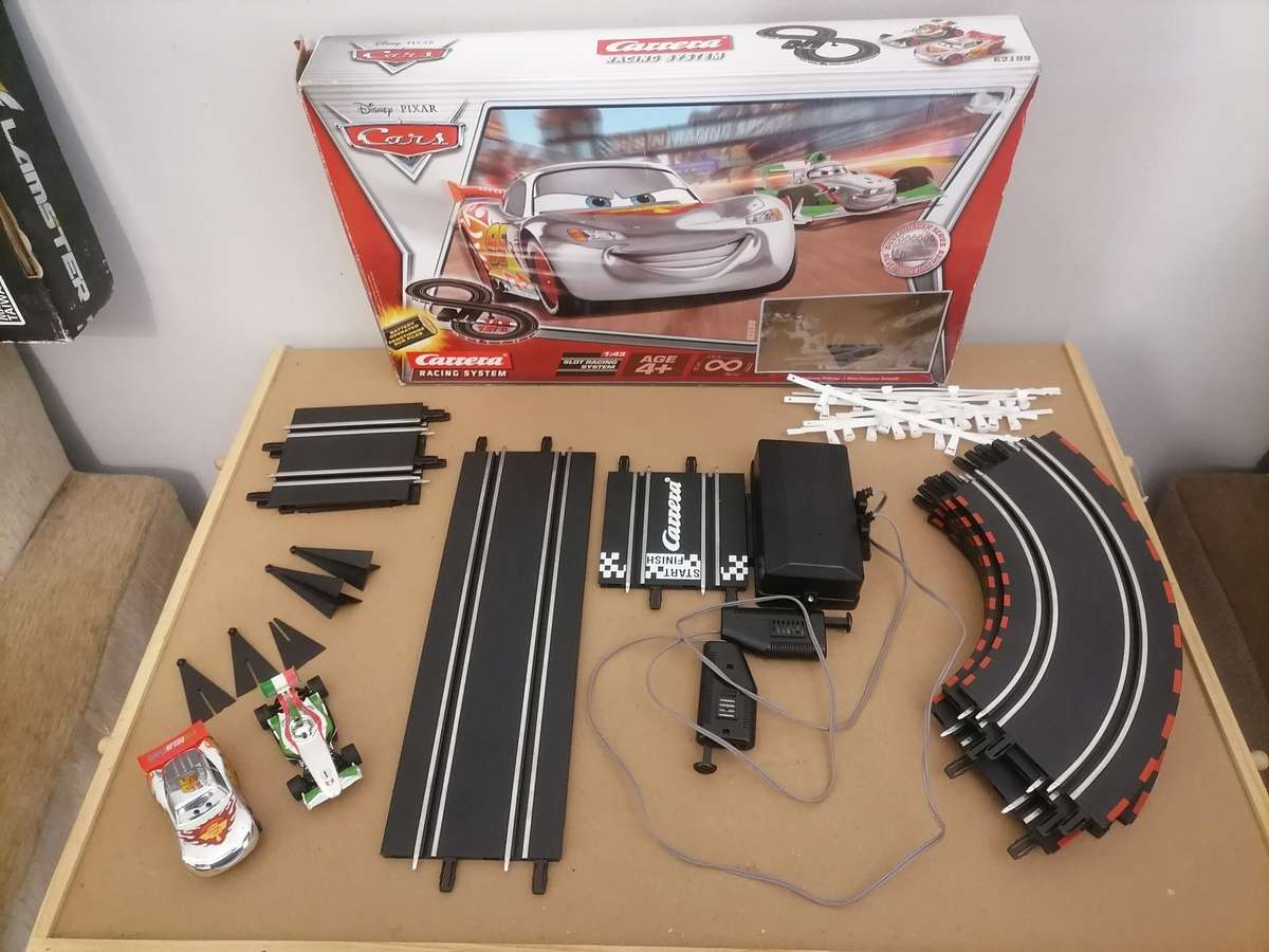 Silver Racer Series Disney Pixar Cars 1:43 Scale Carrera Slot Car Racing System - 100% COMPLETE WORK