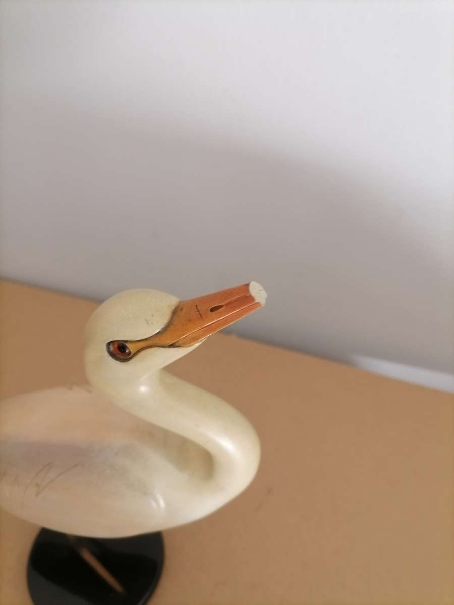 Feathers of Knysna carved and hand painted Cattle Egret Ltd Bird - 75/2000 - Selling as is