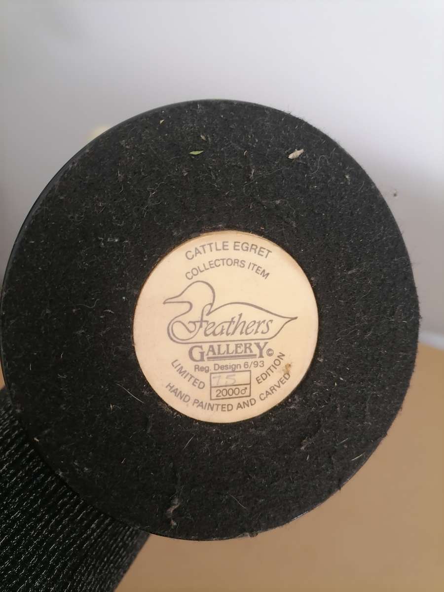 Feathers of Knysna carved and hand painted Cattle Egret Ltd Bird - 75/2000 - Selling as is