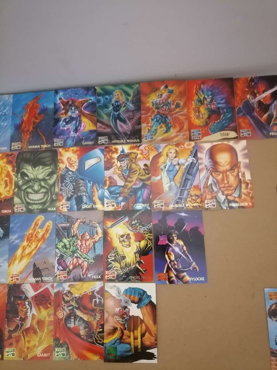 39 Huge bundle - 1995 Marvel Masterpiece Cards - VG+ WITH LIMITED EDITION CANVAS CARDS