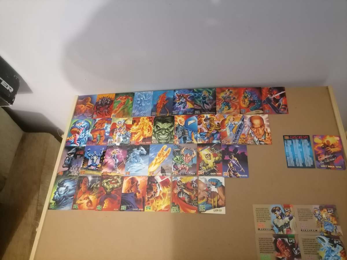 39 Huge bundle - 1995 Marvel Masterpiece Cards - VG+ WITH LIMITED EDITION CANVAS CARDS