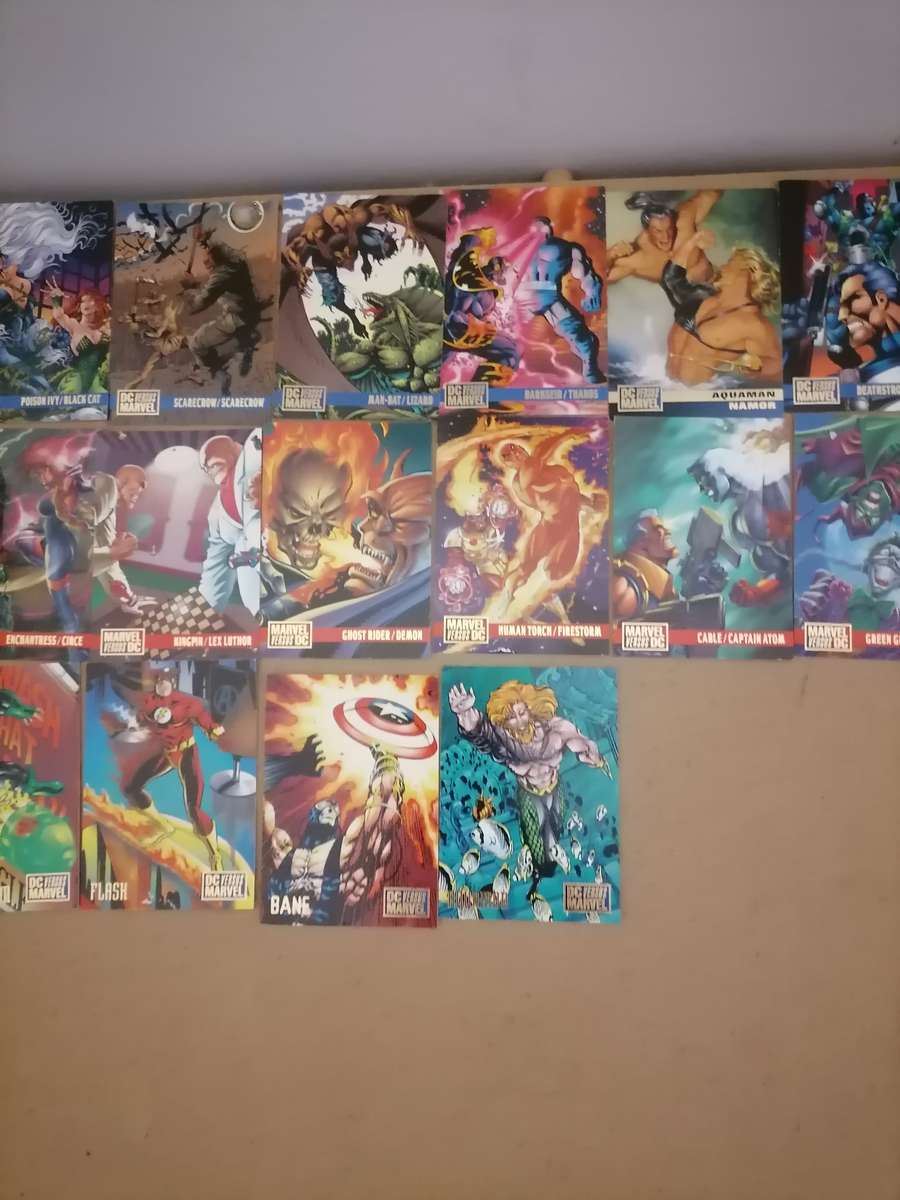 28 - 1995 DC COMICS VERSUS MARVEL - VG+ AMAZING CONDITION