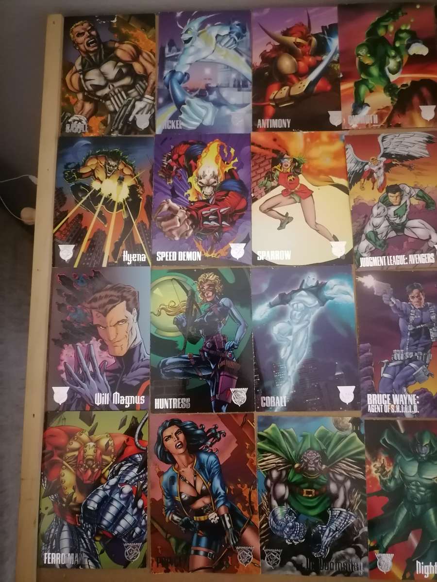 37 - 1996 AMALGAM COMICS CARDS - VG+ - LIMITED CANVAS CARDS - DC & MARVEL CHARACTERS