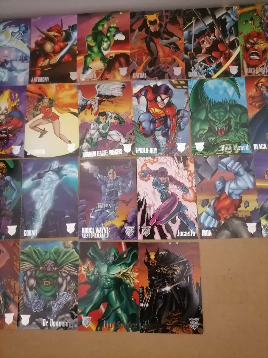 37 - 1996 AMALGAM COMICS CARDS - VG+ - LIMITED CANVAS CARDS - DC & MARVEL CHARACTERS