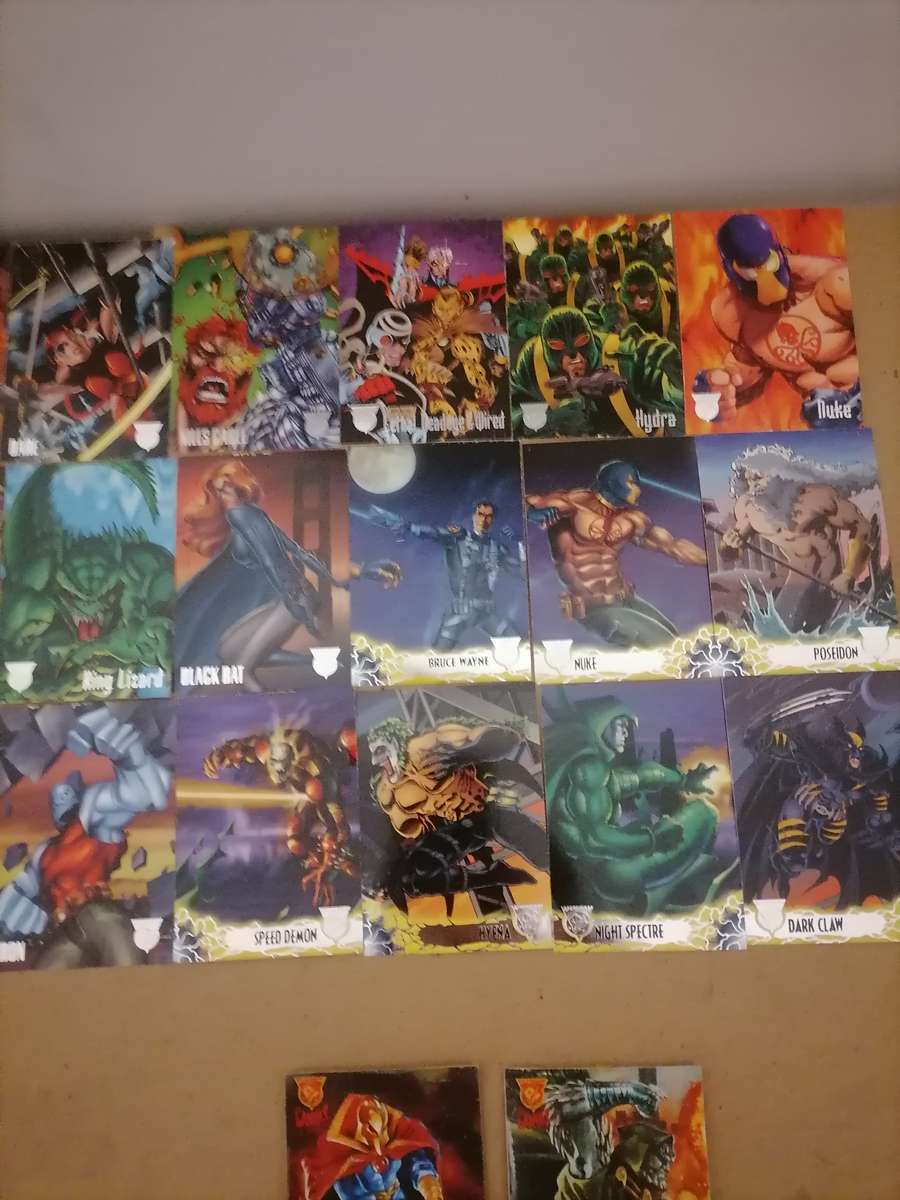 37 - 1996 AMALGAM COMICS CARDS - VG+ - LIMITED CANVAS CARDS - DC & MARVEL CHARACTERS