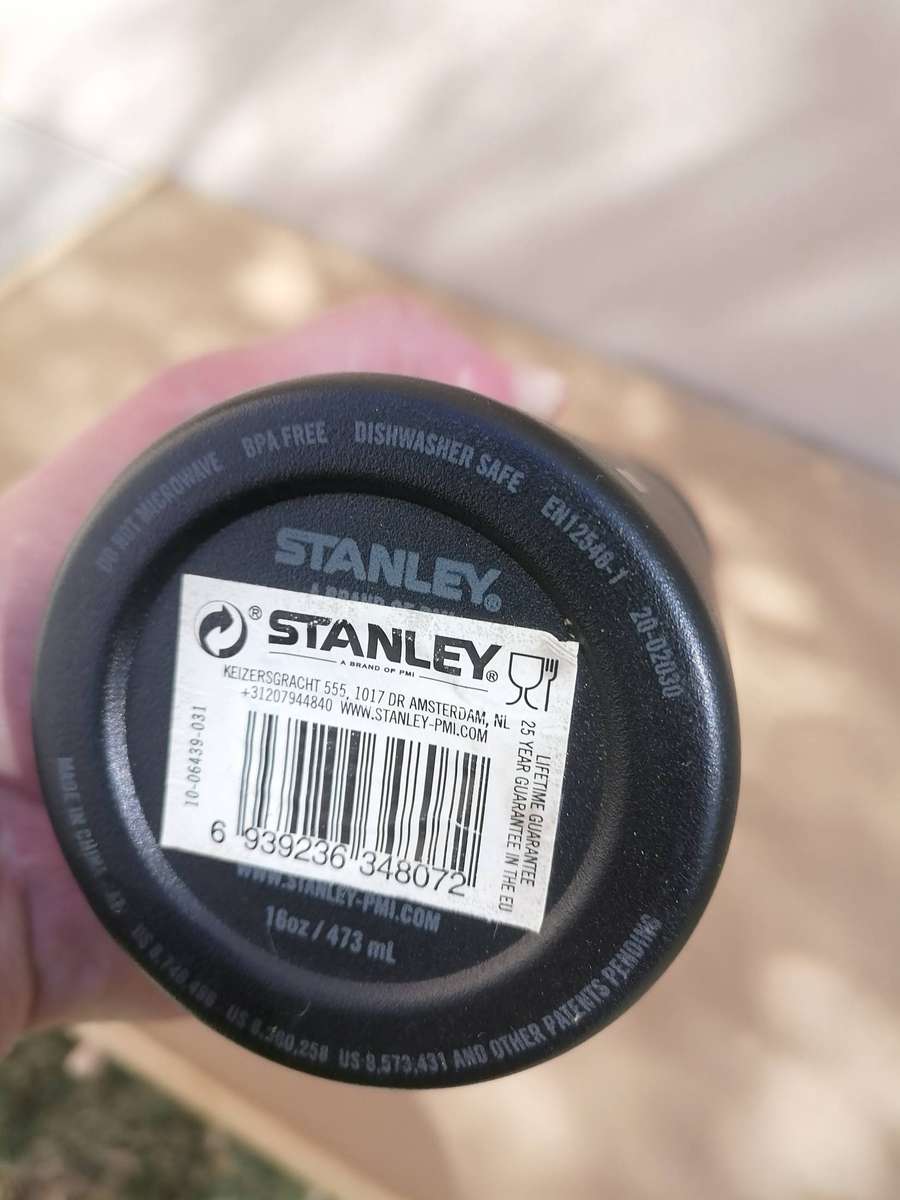 STANLEY Classic Trigger-Action Travel Mug - 473 ML - Lifetime Guarantee
