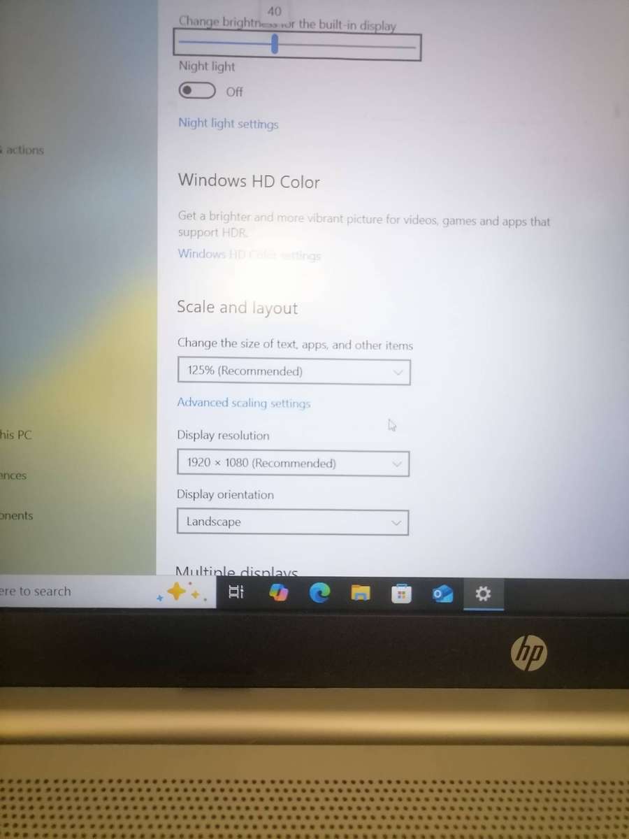 HP 15 MODEL - i7-8565U - 512 SSD + 2TB HDD - NVIDIA® GeForce® MX250 4GB - 20 GB RAM - WIN 10 PR