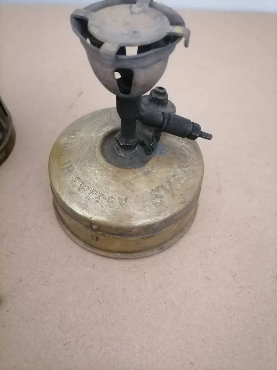 1960's Vintage OPTIMUS SVEA 123 Made in Sweden Camping Stove Backpacking WITH KEY