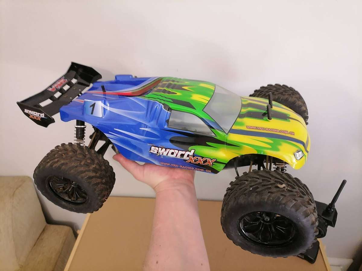 VRX Truggy XXX Sword Off Road 1/10 with Metal Frame, Brush Motor RC-550 Radio