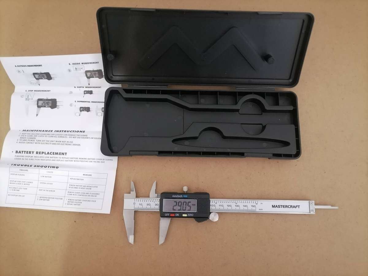 CD Tools Electronic Digital Caliper 0-6 / 0 150mm With Input Port Inches MM - LIKE NEW - 100% WORKIN