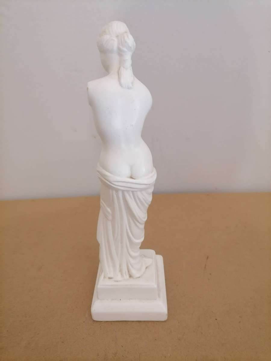 Vintage Venus De Milo STATUE CLEOFIL - Italian 28 CM HEIGHT RESIN