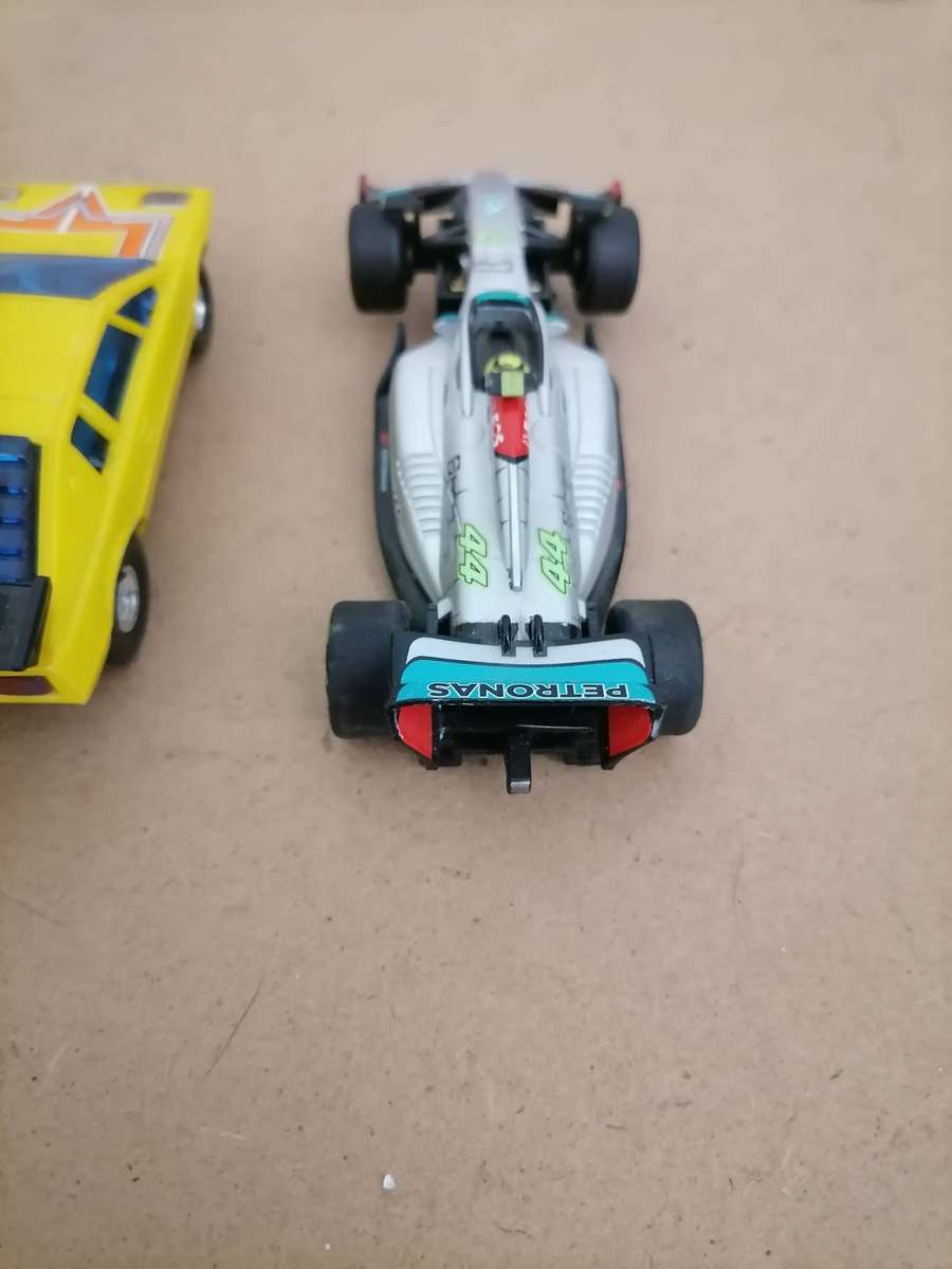 3 X VINTAGE SLOT CARS - LOTUS 32 - MARTINI PORSCHE - CARRIERA GO MERCEDES SCALE 1:43 - VERY RARE