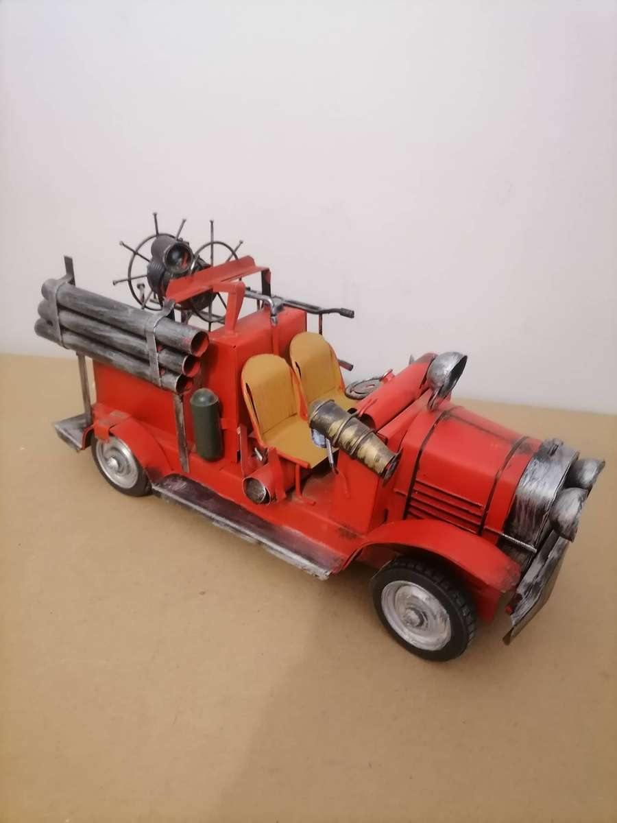 Fire Engine TRUCK Handmade Vintage Metal - 39 CM L X 14 CM B X 18 CM H