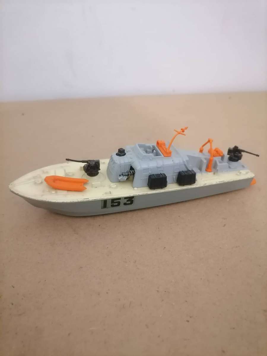 DINKY MOTOR PATROL BOAT DIECAST TOY ENGLAND - 17 CM - MINT CONDITION