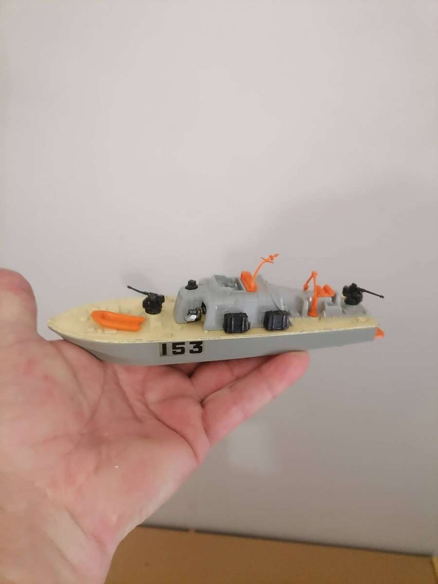 DINKY MOTOR PATROL BOAT DIECAST TOY ENGLAND - 17 CM - MINT CONDITION