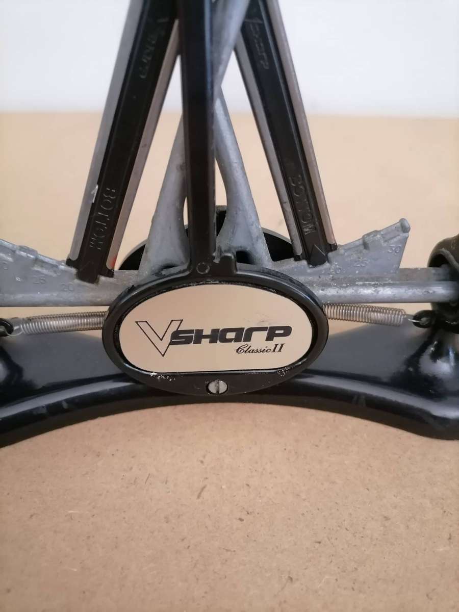 V-Sharp Classic 2 - Elite - Black - GREAT CONDITION BLADES IN AMAZING CONDITION
