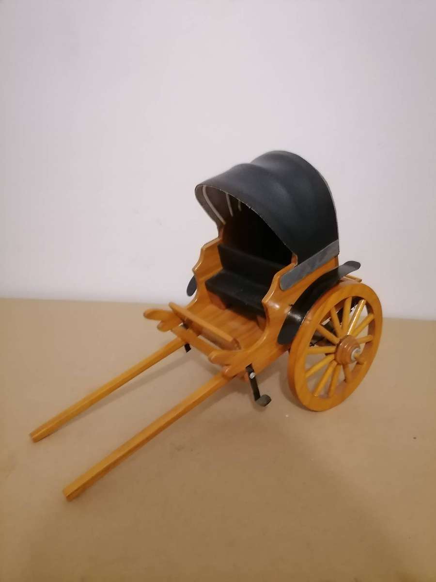 Horse wagon - PERDEKAR - Hand Made from Oak wood - 33 CM L X 24 CM H X 16 CM B