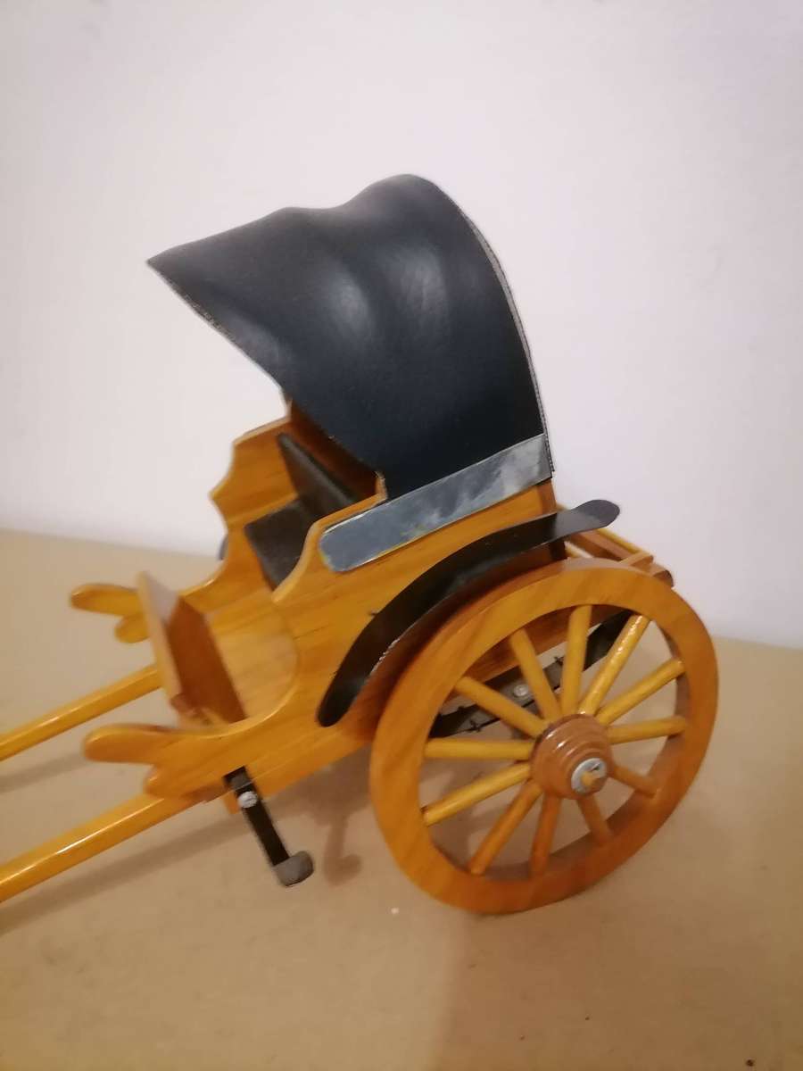 Horse wagon - PERDEKAR - Hand Made from Oak wood - 33 CM L X 24 CM H X 16 CM B