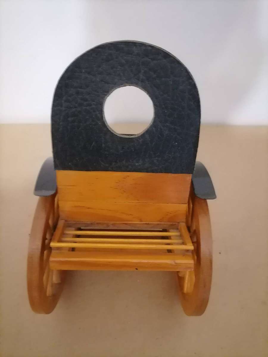 Horse wagon - PERDEKAR - Hand Made from Oak wood - 33 CM L X 24 CM H X 16 CM B