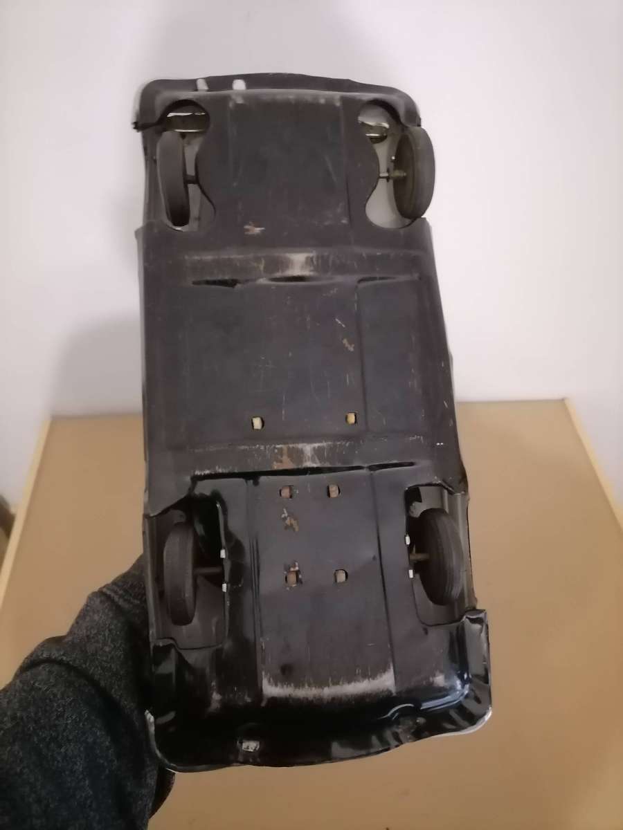 1957 FORD JAPANESE TIN POLICE CAR BY YONEZAWA NR FRICTION MECHANISM STILL WORKS 38 CM L X 17 CM B