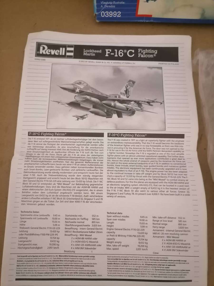 Revell 03992 - 1/144 Lockheed Martin F-16C Fighting Falcon - New