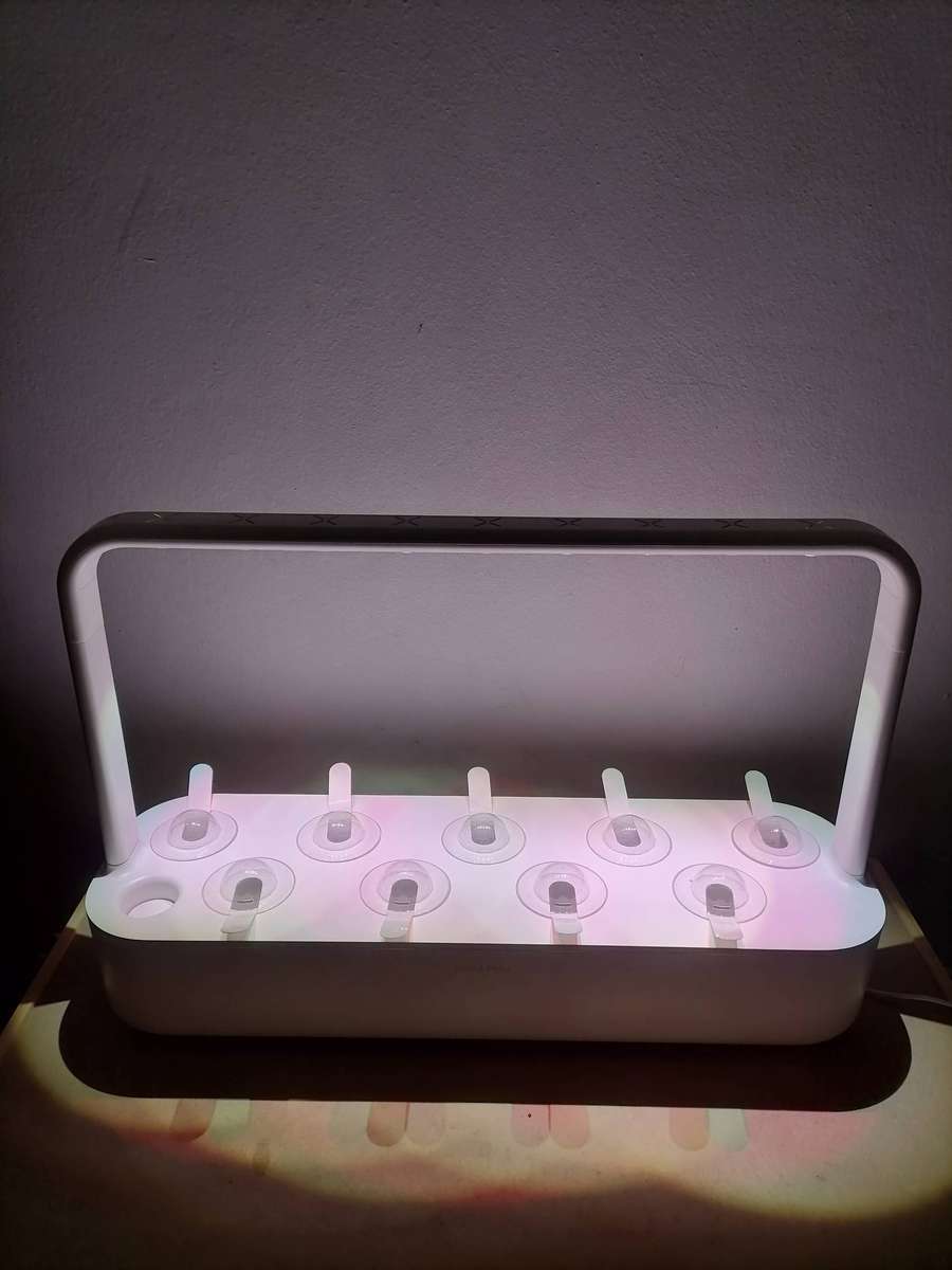 CLICK AND GROW Smart Garden 9 Indoor Gardening Kit - 100% WORKING