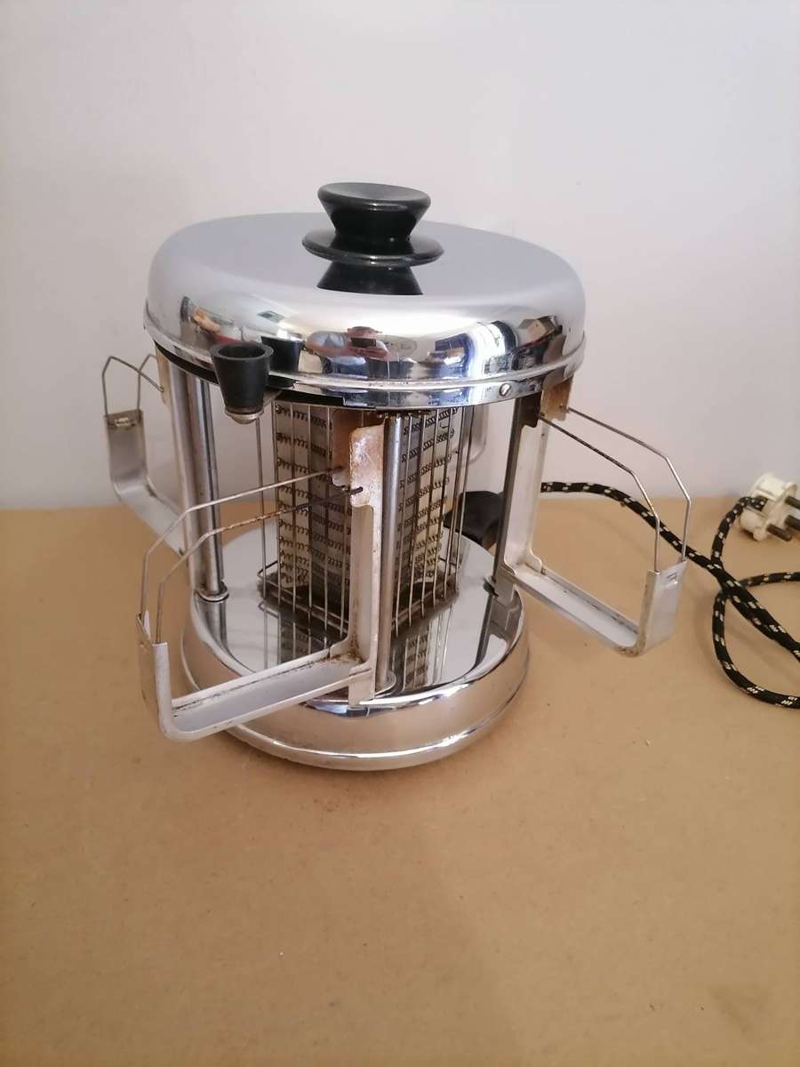 VINTAGE FOUR SLICE SWIVEL TOASTER : Pineware N - 171 - 100% WORKING WITH CORD