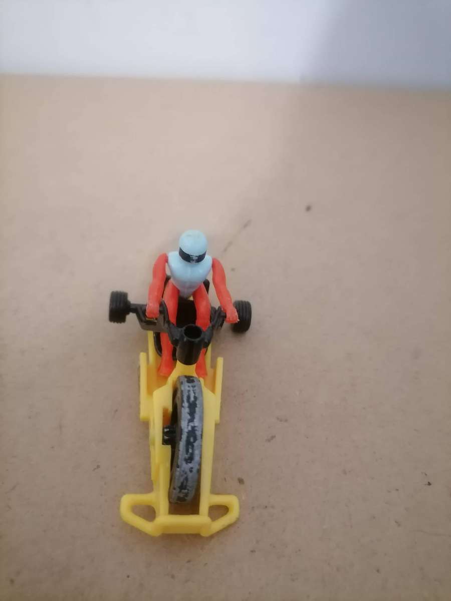 Vintage AFX Pop Cycles by TOMY 1989 - Motorcycle Rip Cord Powered - Big Wheel