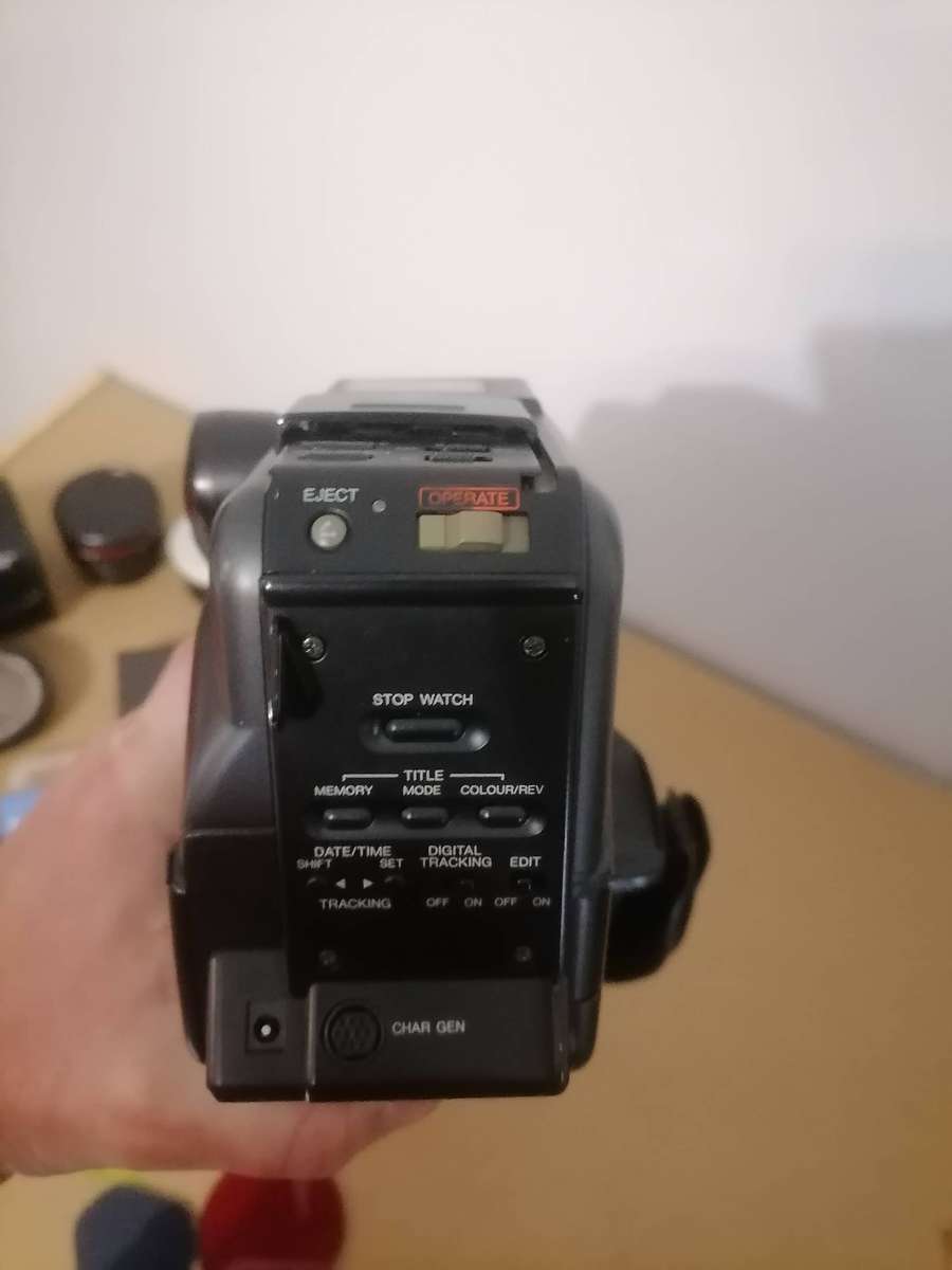 Panasonic NV-MS95B S-VHS Digital Video Camera Camcorder - 2 Lenses - 4 Batteries and Extras NOT TEST